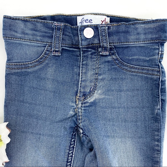 EUC Freestyle Light Denim Washed Jade Jegging Jeans, 2T - Picture 4 of 9